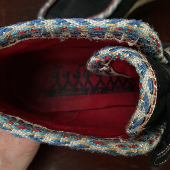 Pair of Women’s Black Suede Edge Boots size 39/9 by F-Troupe London - Picture 8 of 11